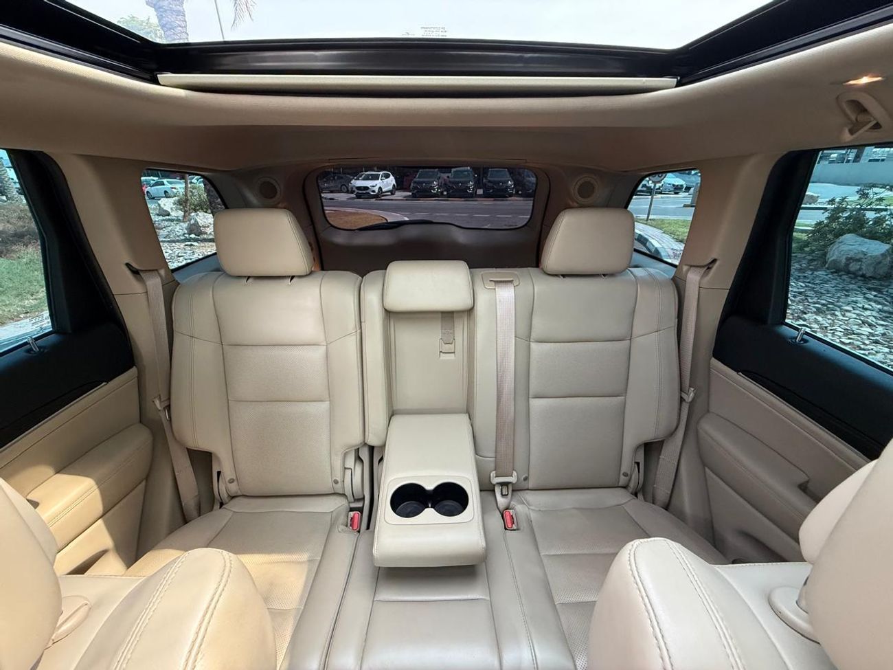 جيب جراند شيروكي Limited 3.6L