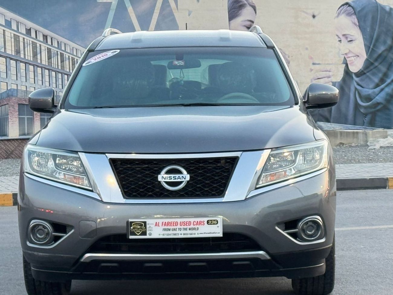 Nissan Pathfinder SE Top 3.5L in good condition inside & out