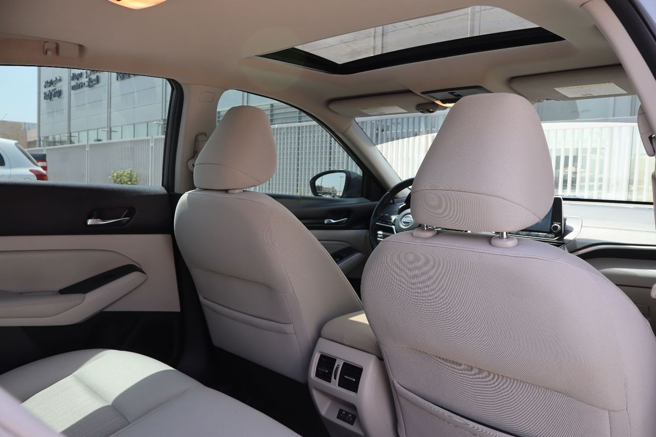 Nissan Altima SV 2.5L