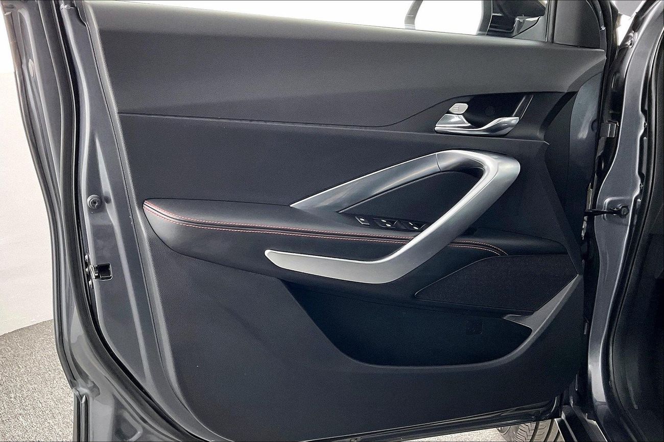 تسلا موديل Y Long Range (Dual Motor) | ضمان مجاني لمدة عام | 0 دفعة أولى