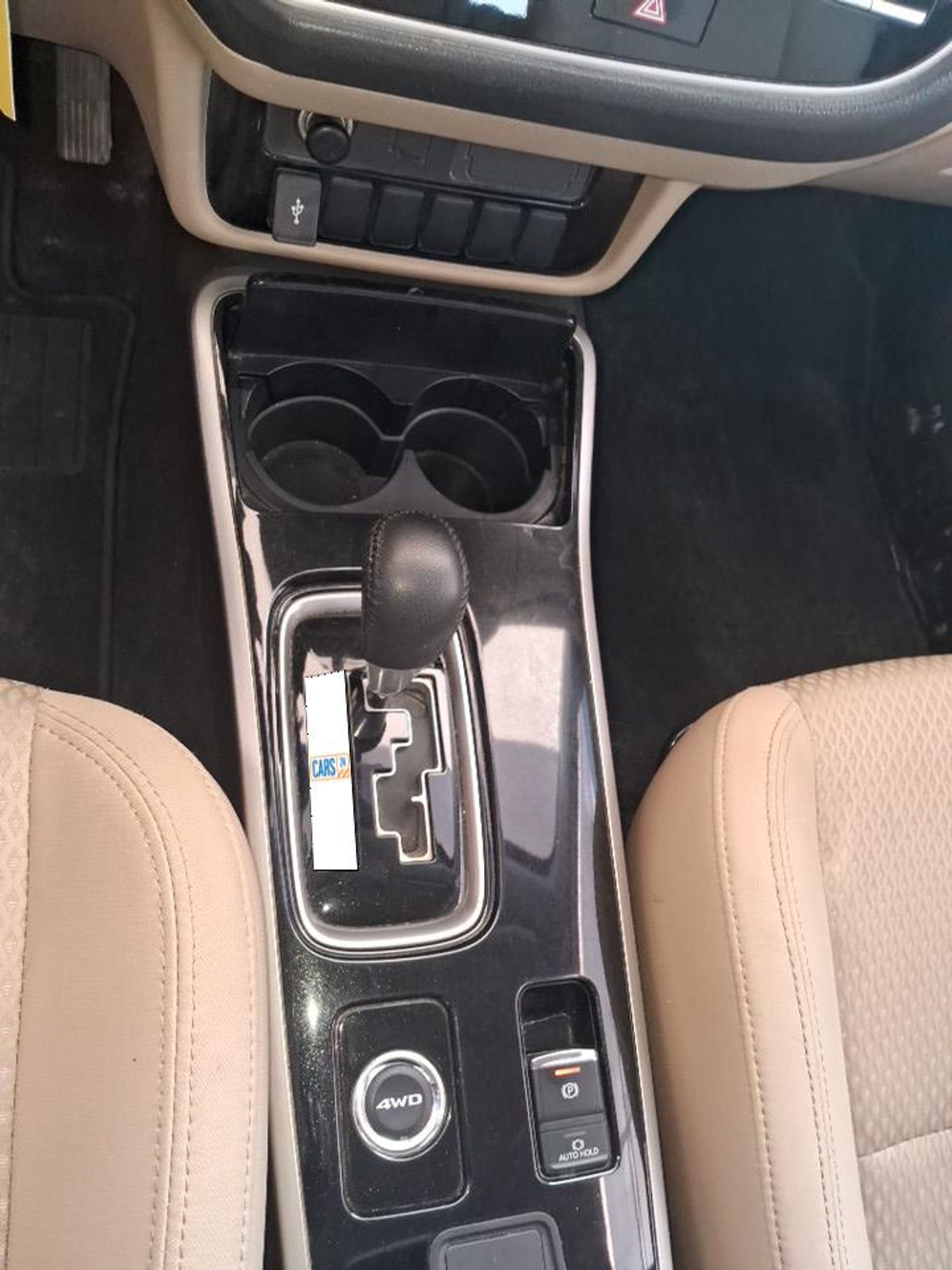 ميتسوبيشي آوتلاندر GLX MID 2.4 | بدون دفعة مقدمة | اختبار القيادة في المنزل