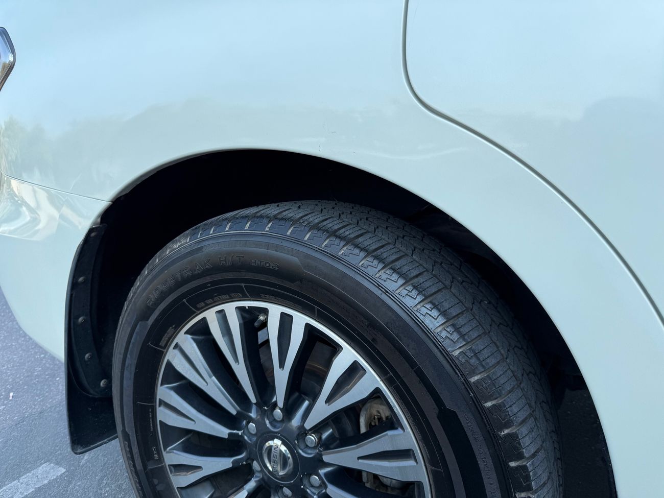 Nissan Patrol LE Platinum 5.6L