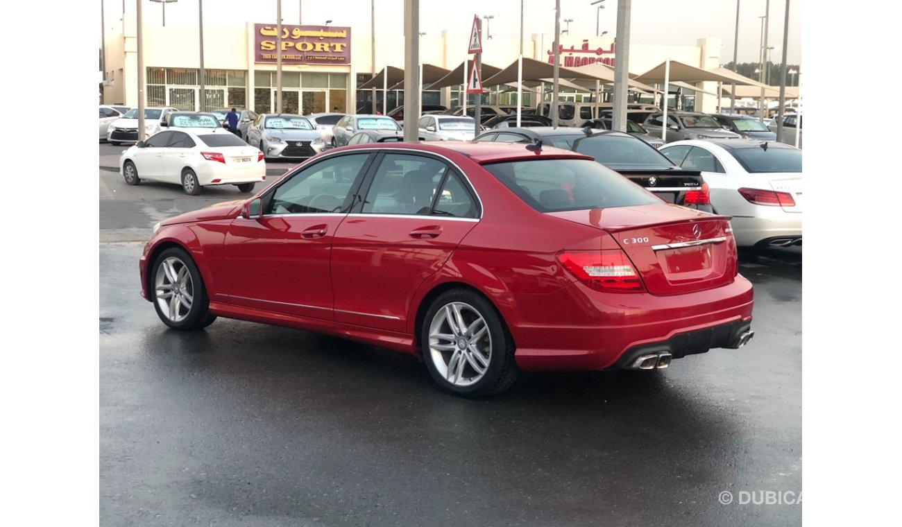 Mercedes-Benz C 300 MERCEDES BENZ C300 MODEL 2013 CAR PERFECT CONDITION FULL OPTION LOW MILEAGE SUN ROOF LEATHER SEATBL