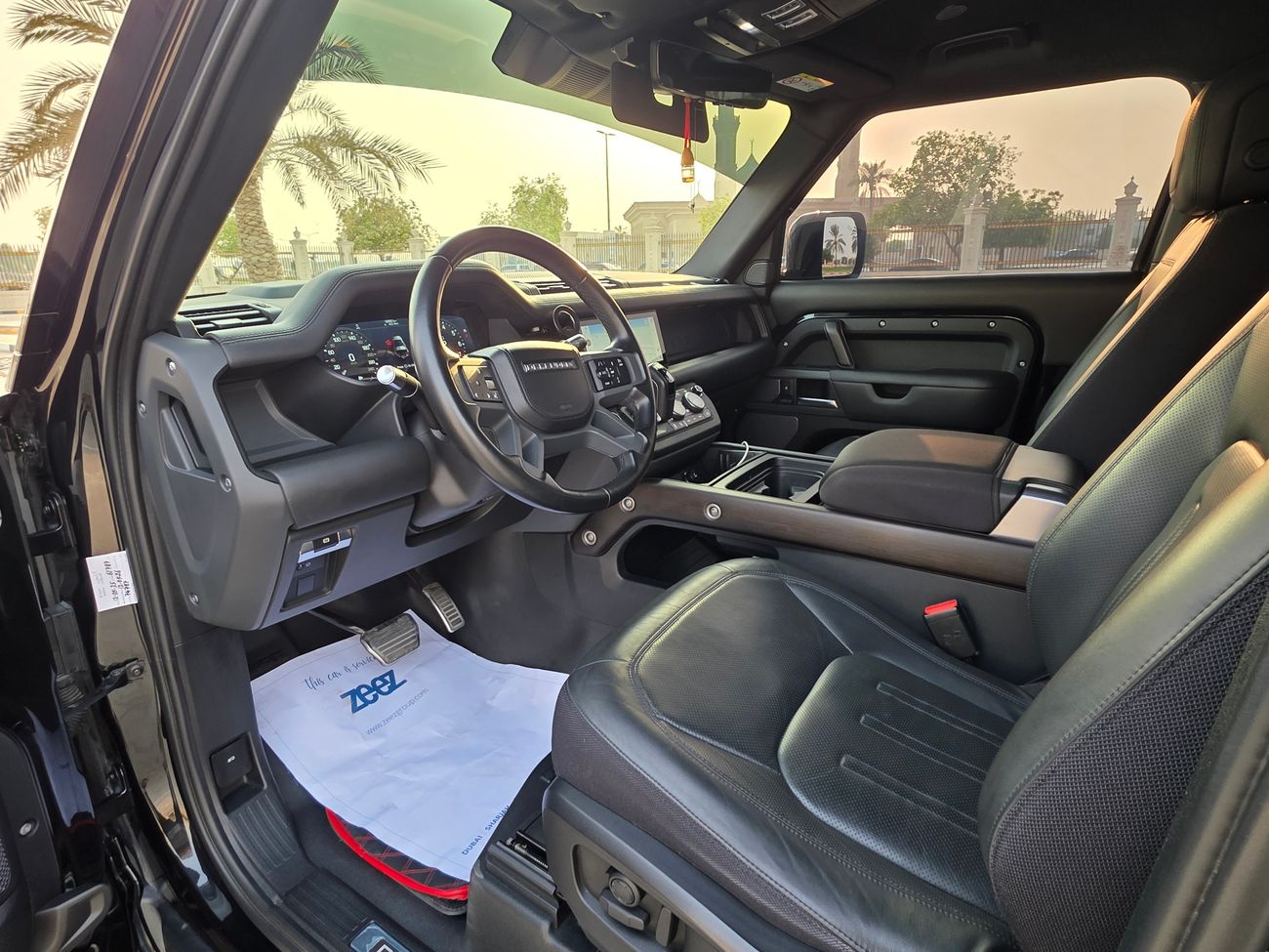 Land Rover Defender 90 P400 X