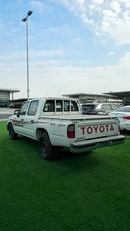 Toyota Hilux DLX Double Cab GLX - GCC Specs