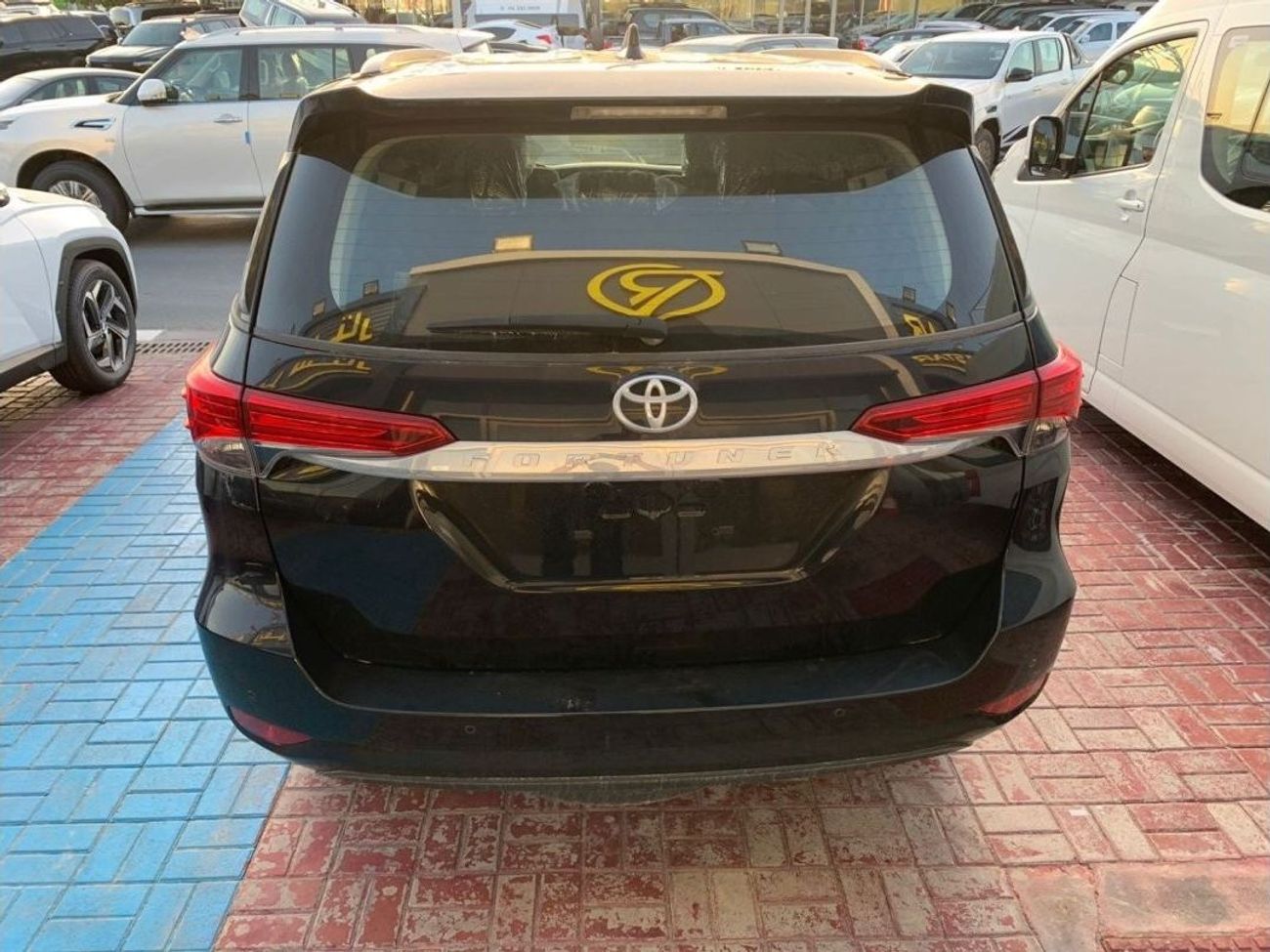 Toyota Fortuner FORTUNER 2.4L V4 4X4 FULL OPTION