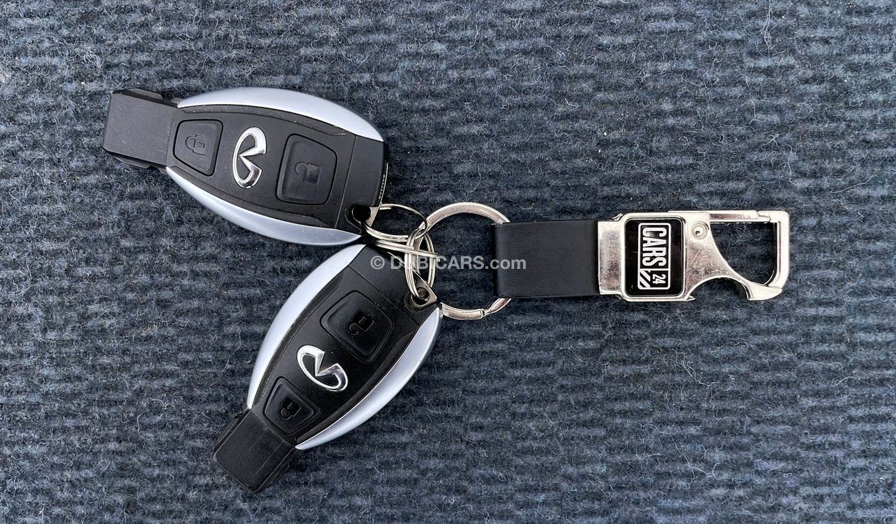 إنفينيتي Q 30 STD 1.6 | +مع الضمان | كمان تم فحص ١٥٠