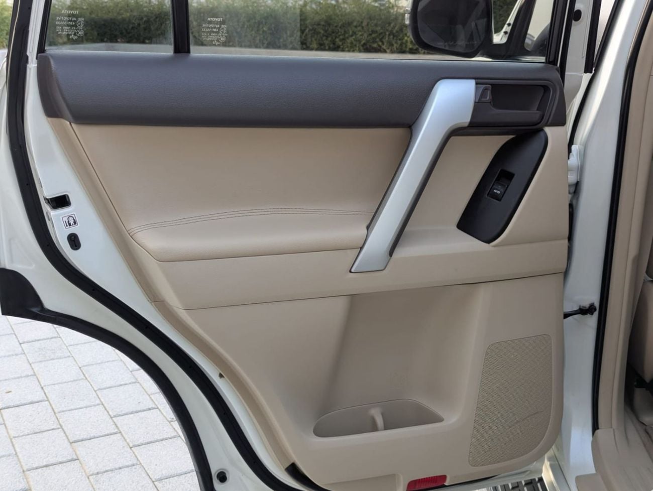 Toyota Prado Toyota Prado 2018 gxr white colour LHD automatic gear