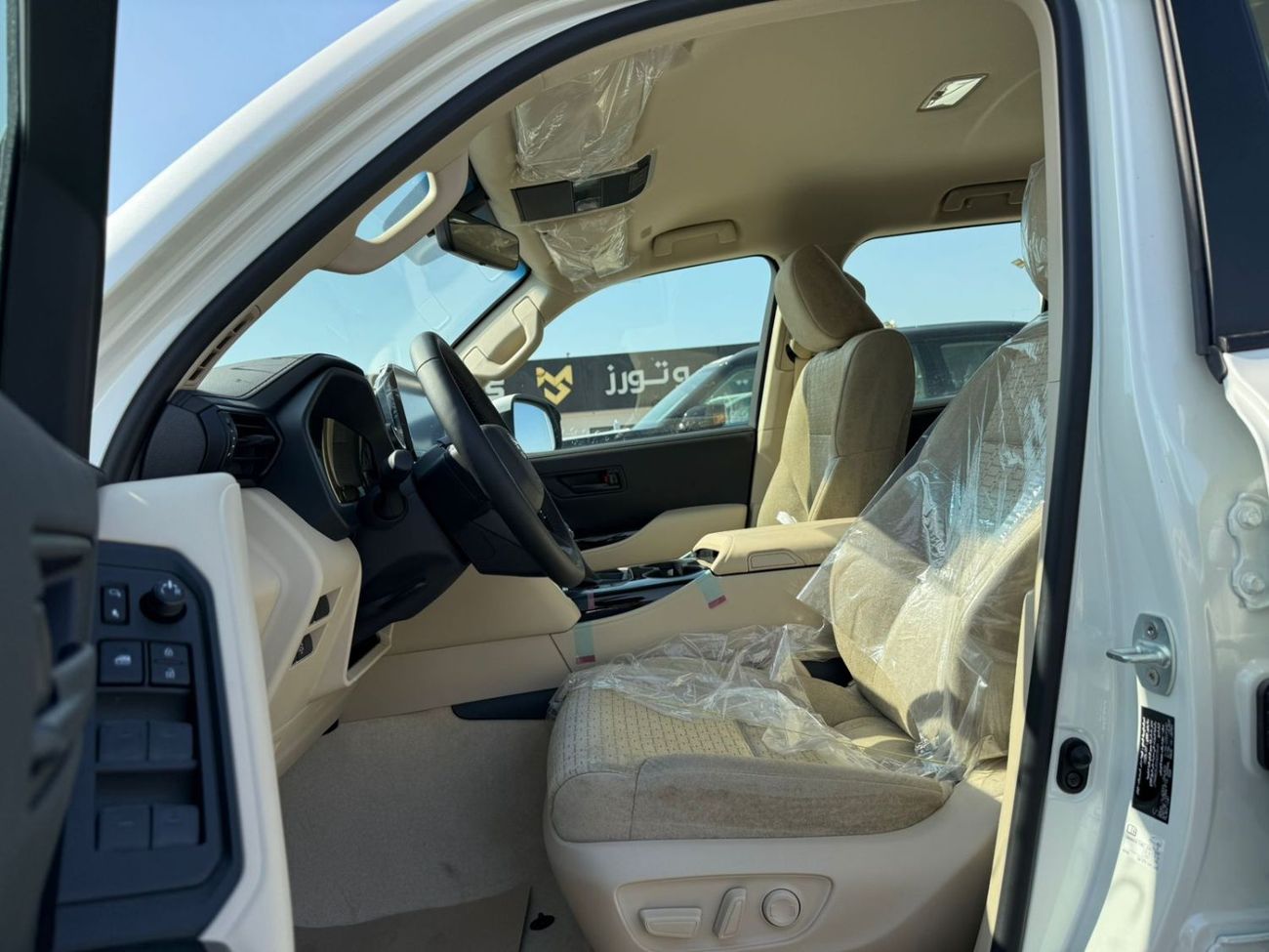 Toyota Land Cruiser GXR 3.5L TWIN TURBO WITHOUT SUNROOF 2025 MODEL