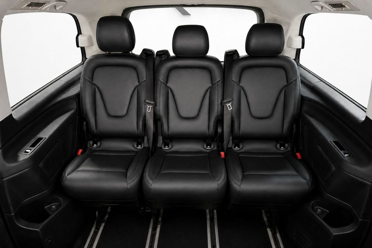 Mercedes Benz V 250 VKL Mercedes-Benz V250 2018 l Gargash l Premium Van l AED 1,852 P.M