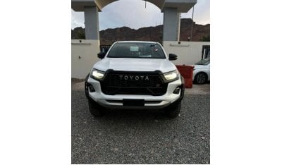 تويوتا هيلوكس New 2024 Toyota Hilux GR Sport 4.0L V6 Petrol Automatic Full Option Zero KM