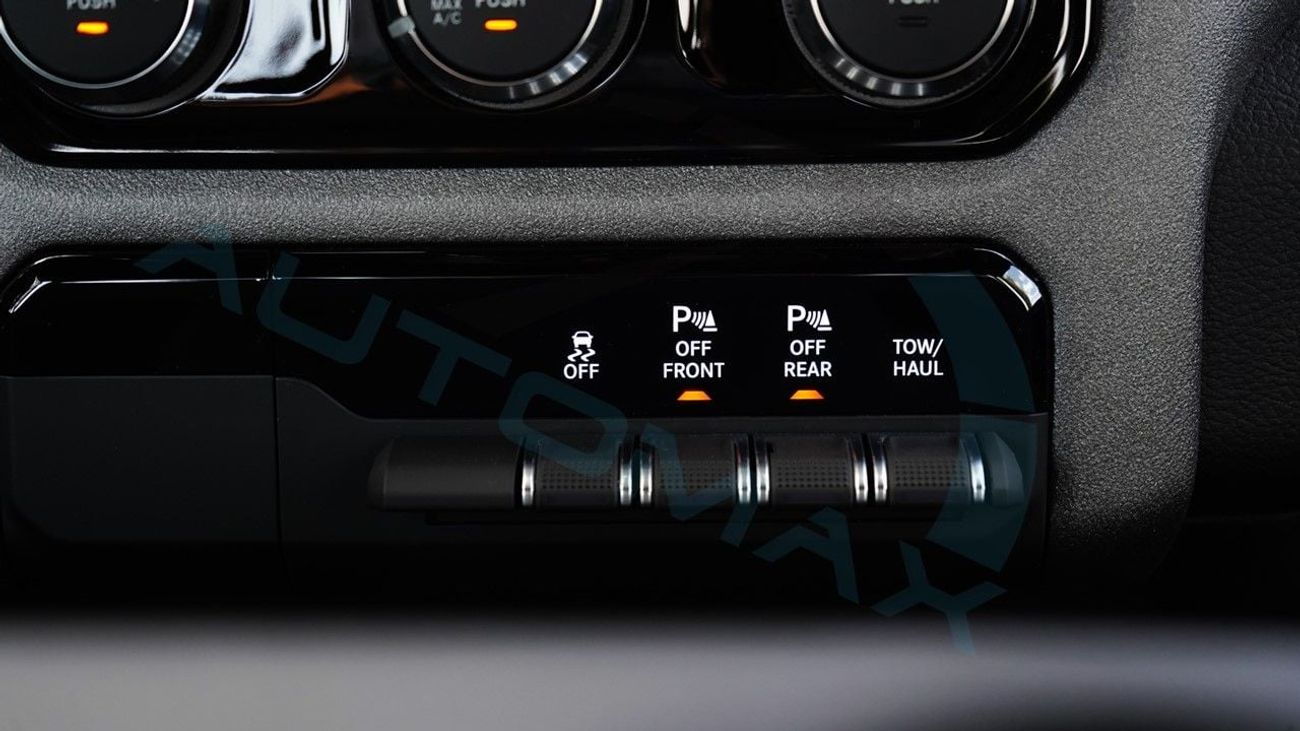 RAM 1500 Tradesman Hurricane SO 3.0TT Crew Cab 4X4 2025 GCC With 3 Years Warranty