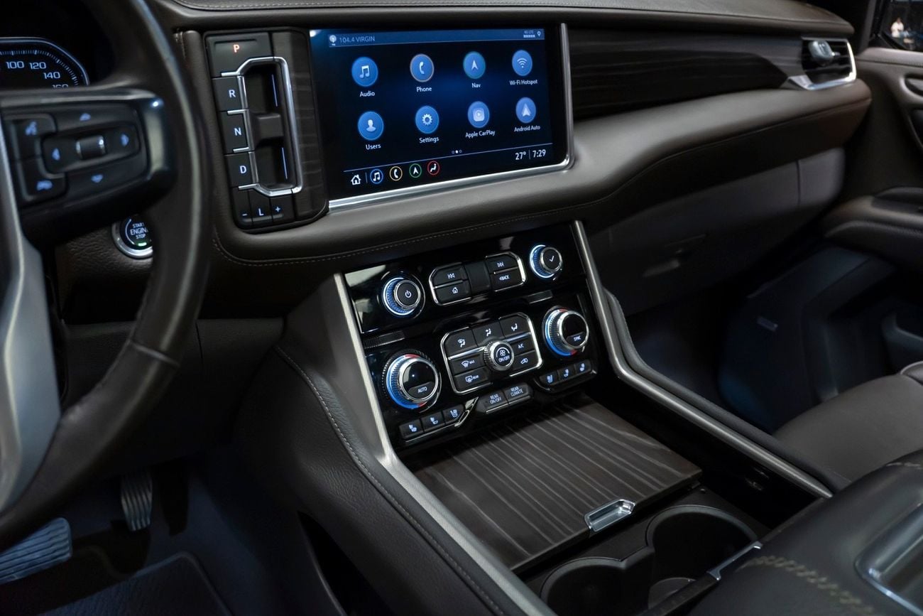 GMC Yukon Denali 6.2L (9 Seater)