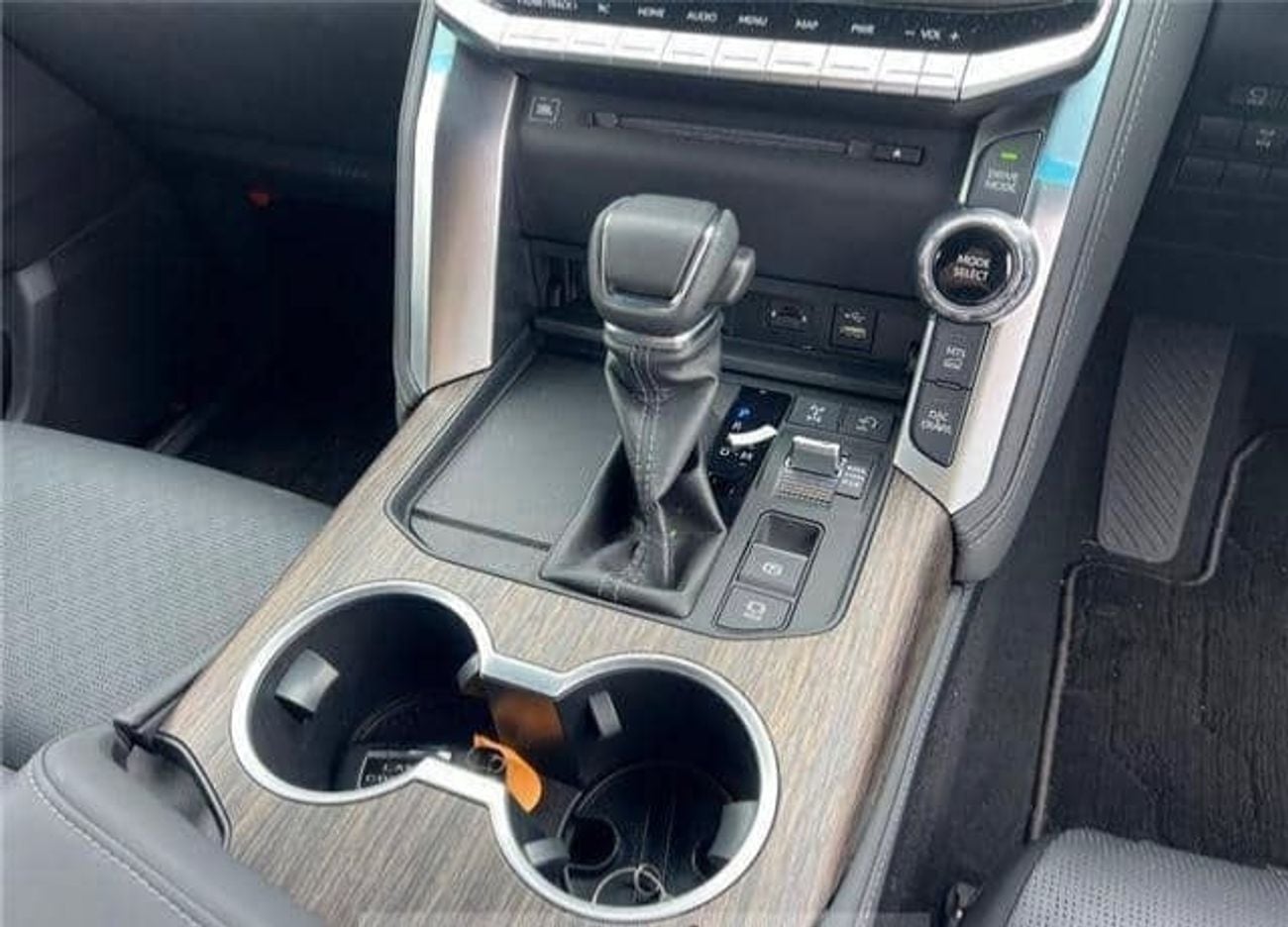 Toyota Land Cruiser VXR