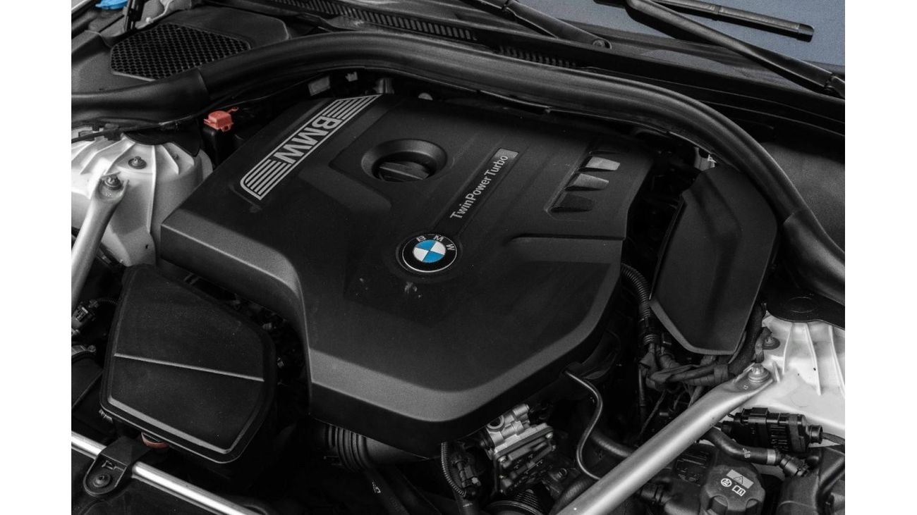 بي أم دبليو 520i i M-Kit | 2,252 P.M  | 0% Downpayment | Excellent Condition!