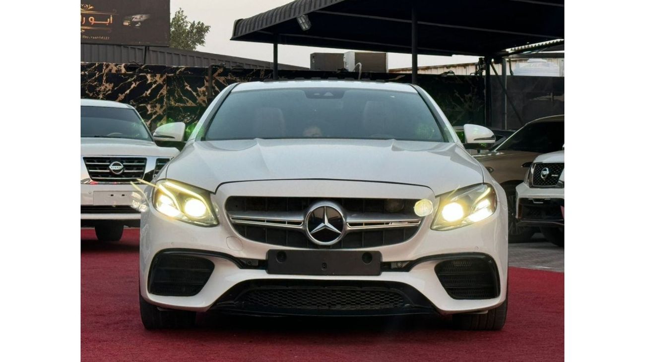 Mercedes-Benz E300 Std