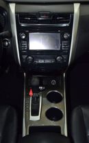 نيسان ألتيما EXCELLENT DEAL for our Nissan Altima 3.5 SL ( 2013 Model ) in Silver Color GCC Specs