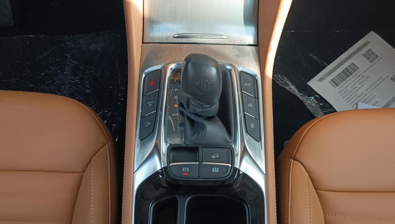 MG HS Luxury 2.0L