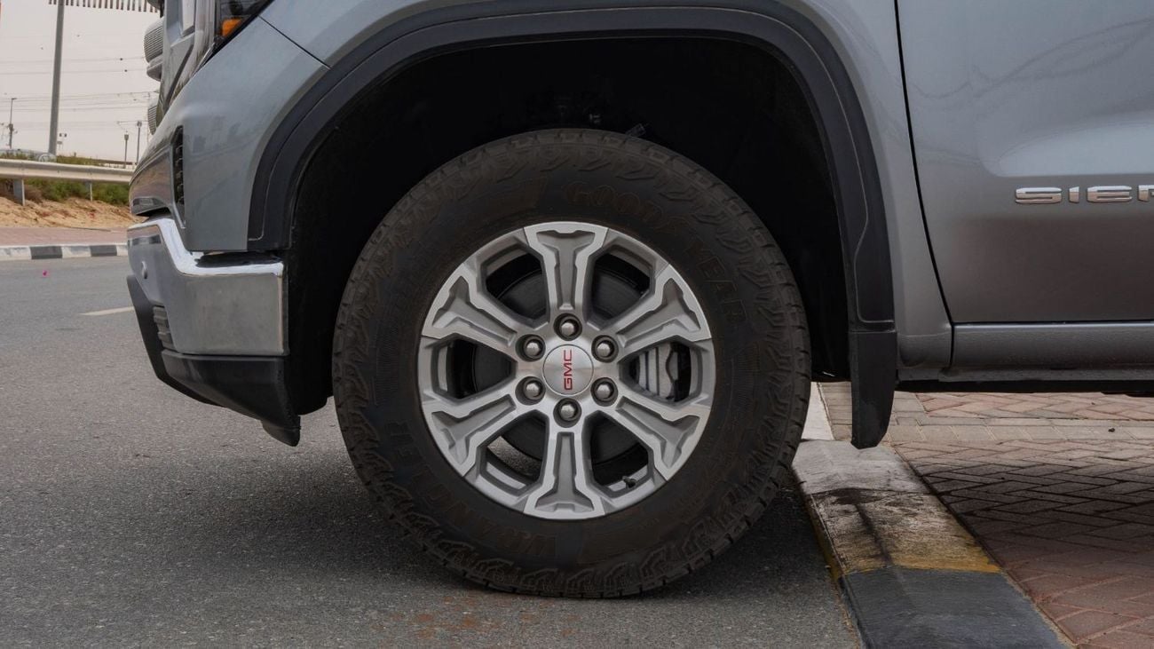 GMC Sierra 2026 GMC Sierra SLE V8 5.3L AT Petrol Single Cab (Gray)