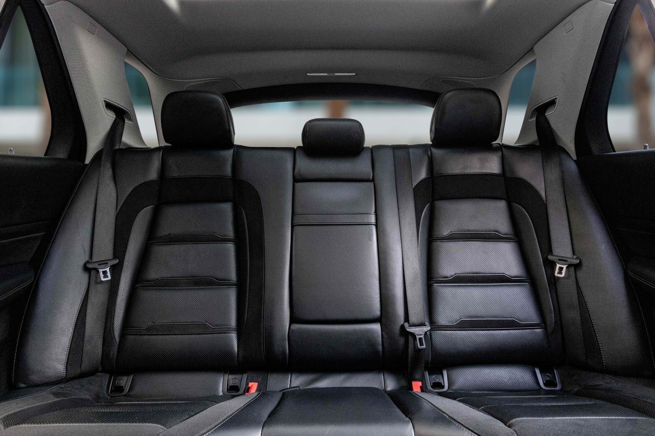 مرسيدس بنز GLE 53 AMG GLE 53 AMG | 5,288 P.M | 0% Downpayment | Warranty | SUV 4Matic