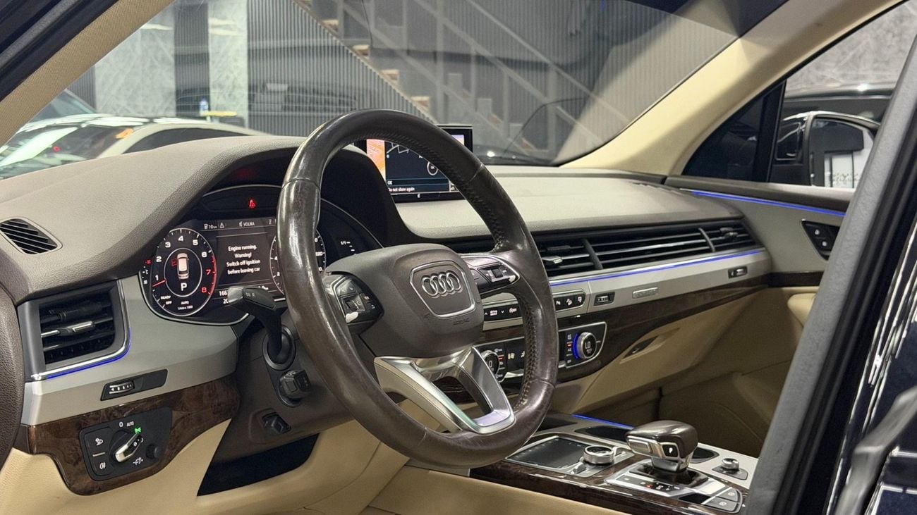 Audi Q7 45 TFSI S-LINE