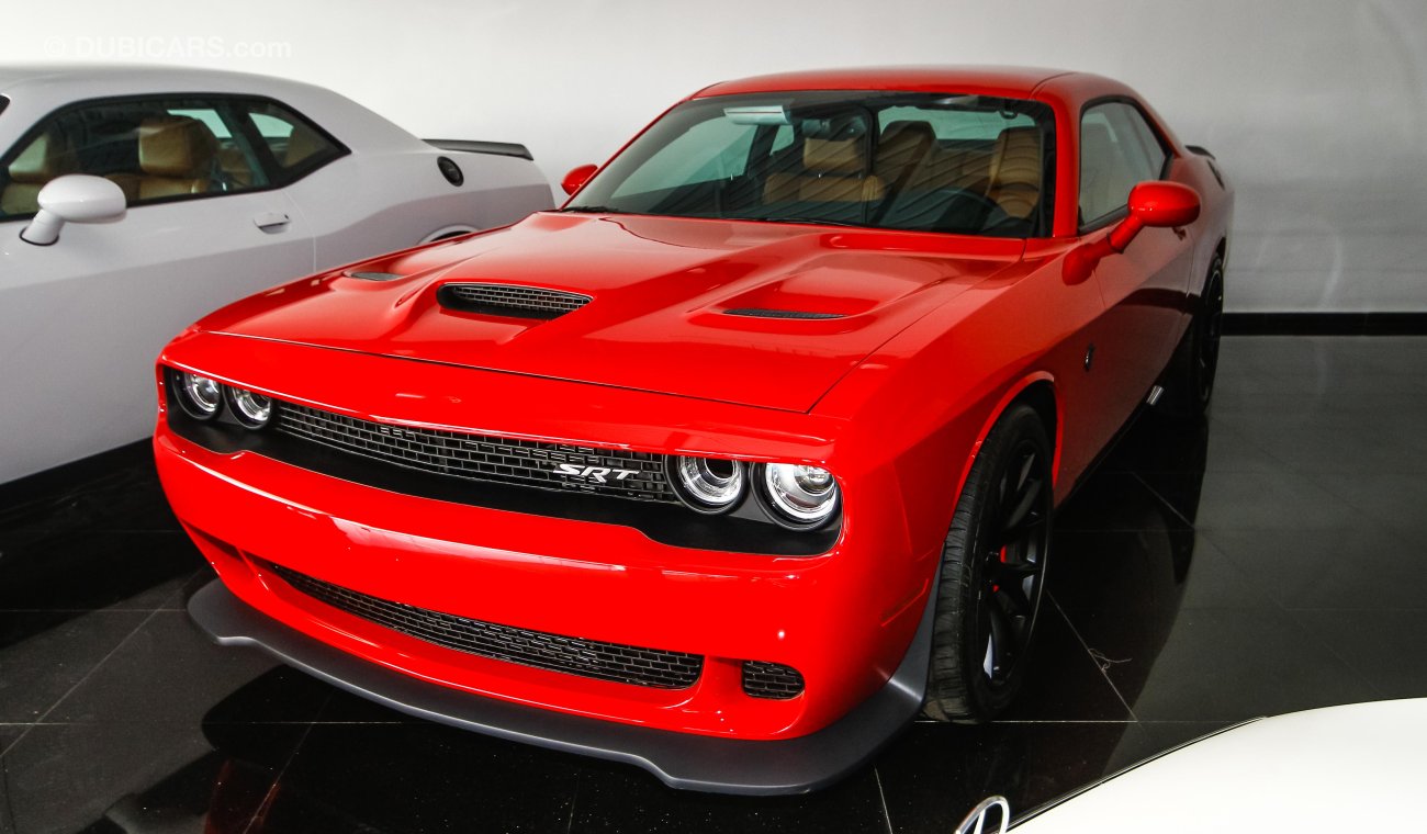 دودج تشالينجر * RAMADAN OFFER *SRT HELLCAT