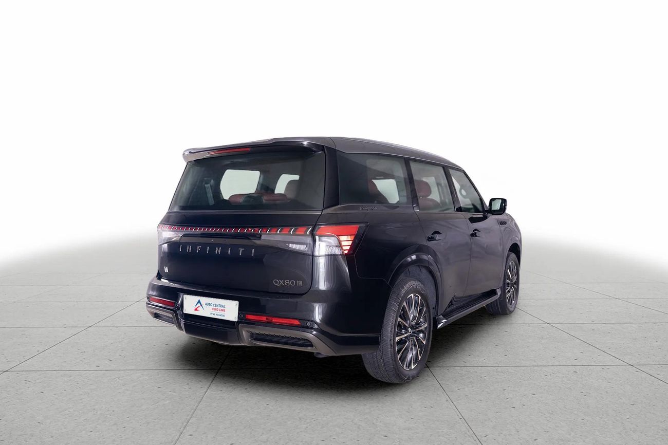 إنفينيتي QX80 AUTOGRAPH CAPTAIN CHAIRS AUTOGRAPH 3.5