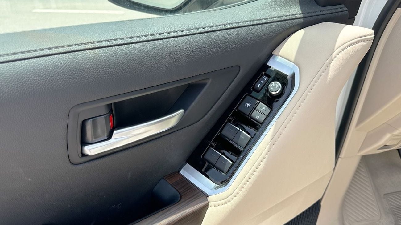 Toyota Land Cruiser GXR / 4.0L PETROL V6 || SPECIAL PRICE FOR AFRICA || 2024