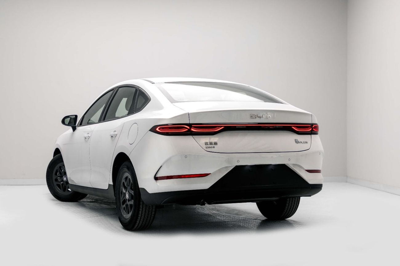 بي واي دي كين بلاس DM-i Lead Version 1.5L - White Inside Beige | Export Only