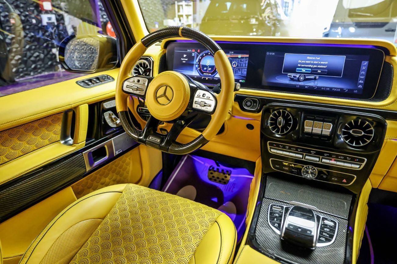 BRABUS 900 - Mercedes-AMG G 63 G900 With rear Screen