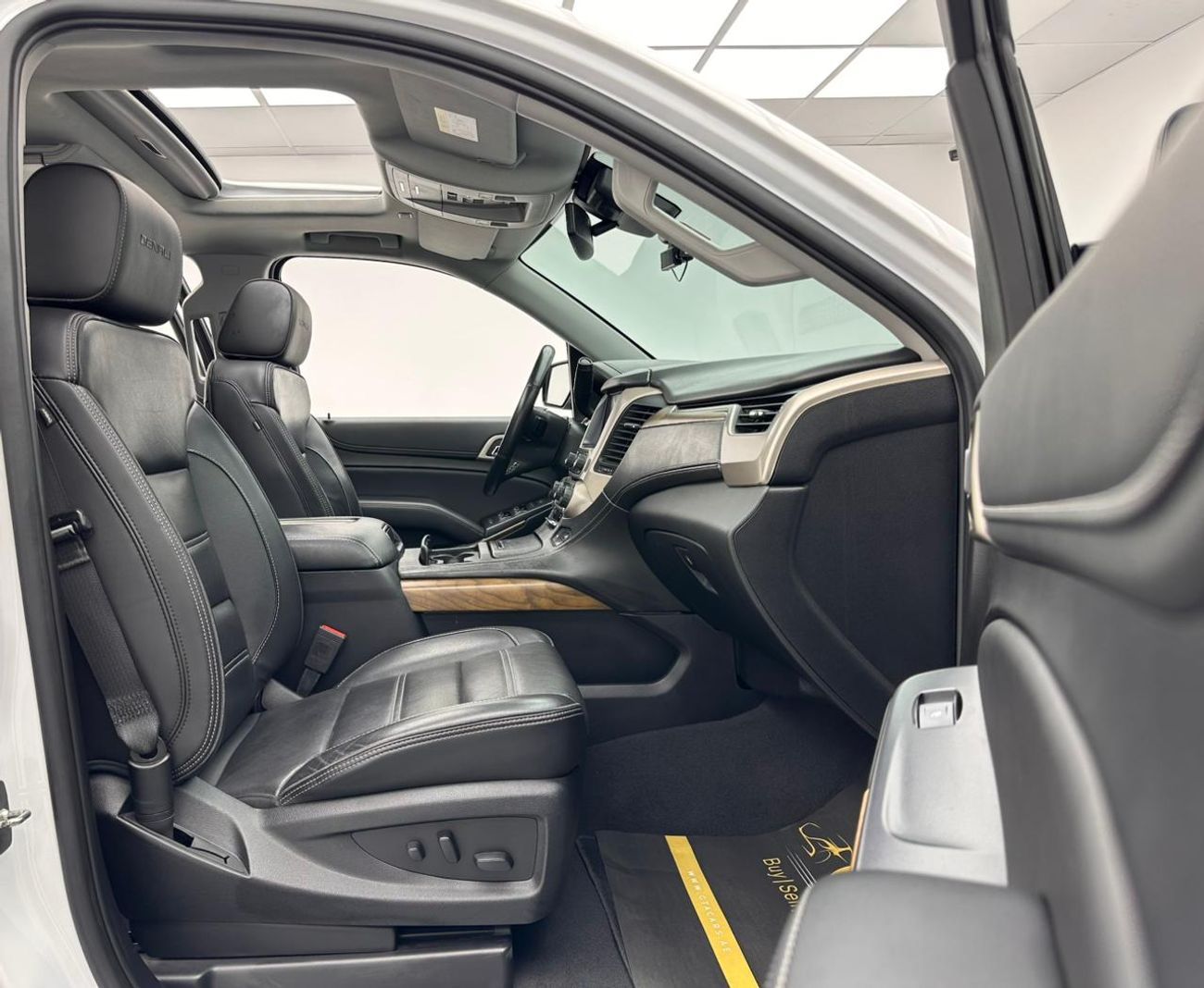 جي أم سي يوكون 2020 GMC Yukon Denali, 1 Year Warranty Unlimited Km, 07/2026 GMC Service Contract, GMC FSH, GCC