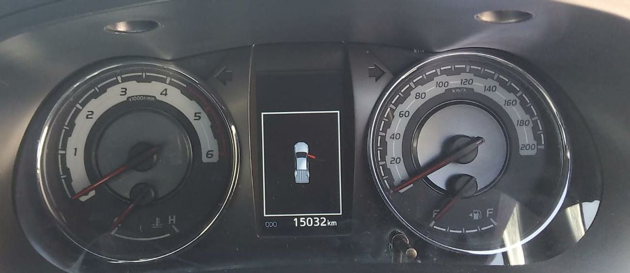 Toyota Hilux PICKUP  DIESEL  AUTOMATIC FULL GEAR OPTIONE (RUGGED)  2.8L 4X4 RIGHT HAND DRIVE