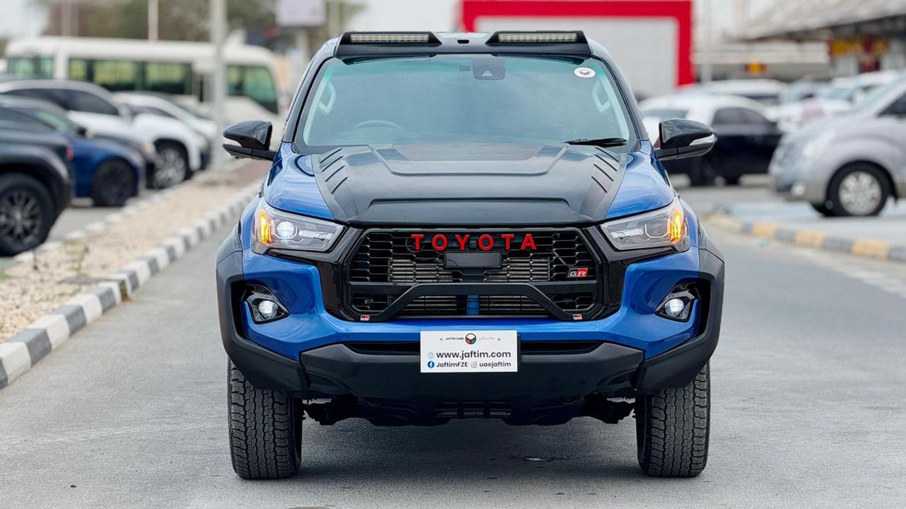 تويوتا هيلوكس -