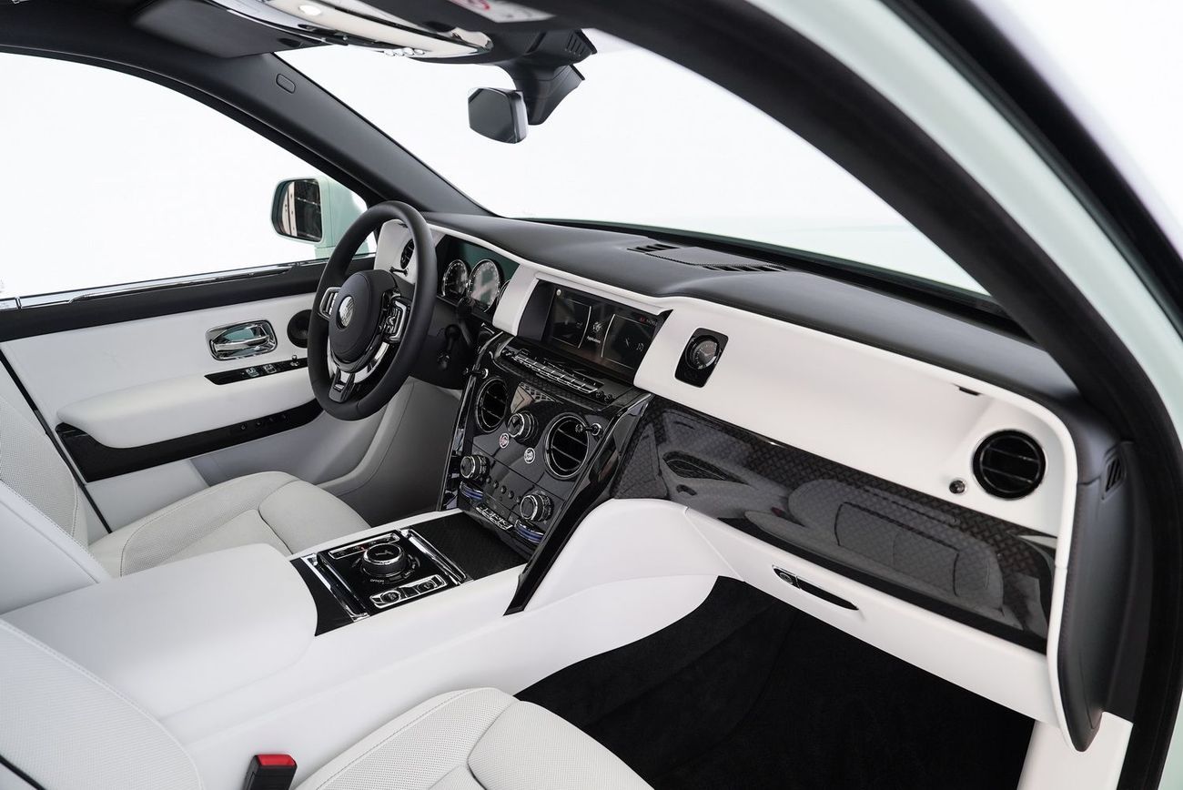 Rolls-Royce Cullinan Rolls Royce Cullinan Black Badge