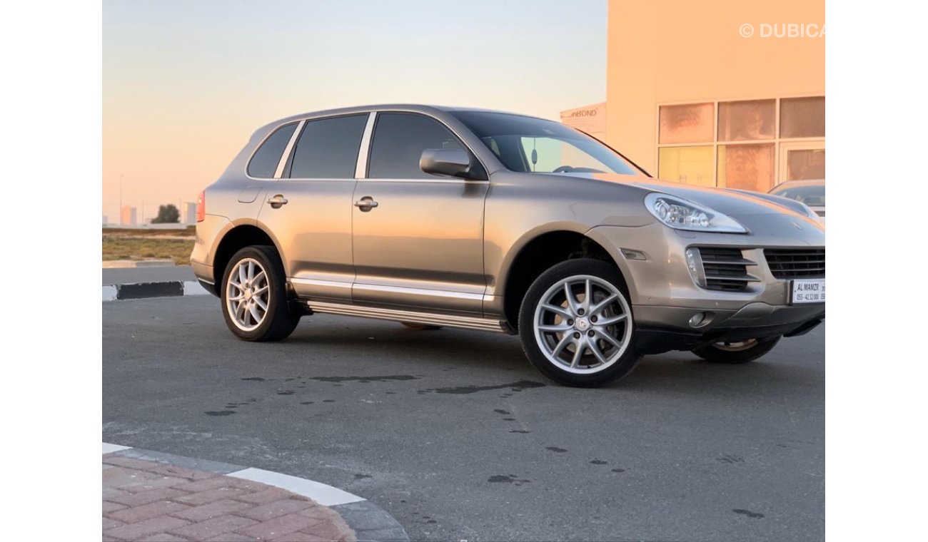 Porsche Cayenne S بورش كيان 2009 خليجي بحالة ممتازة استخدام جيد جدا