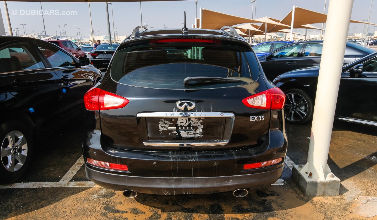 Infiniti EX35