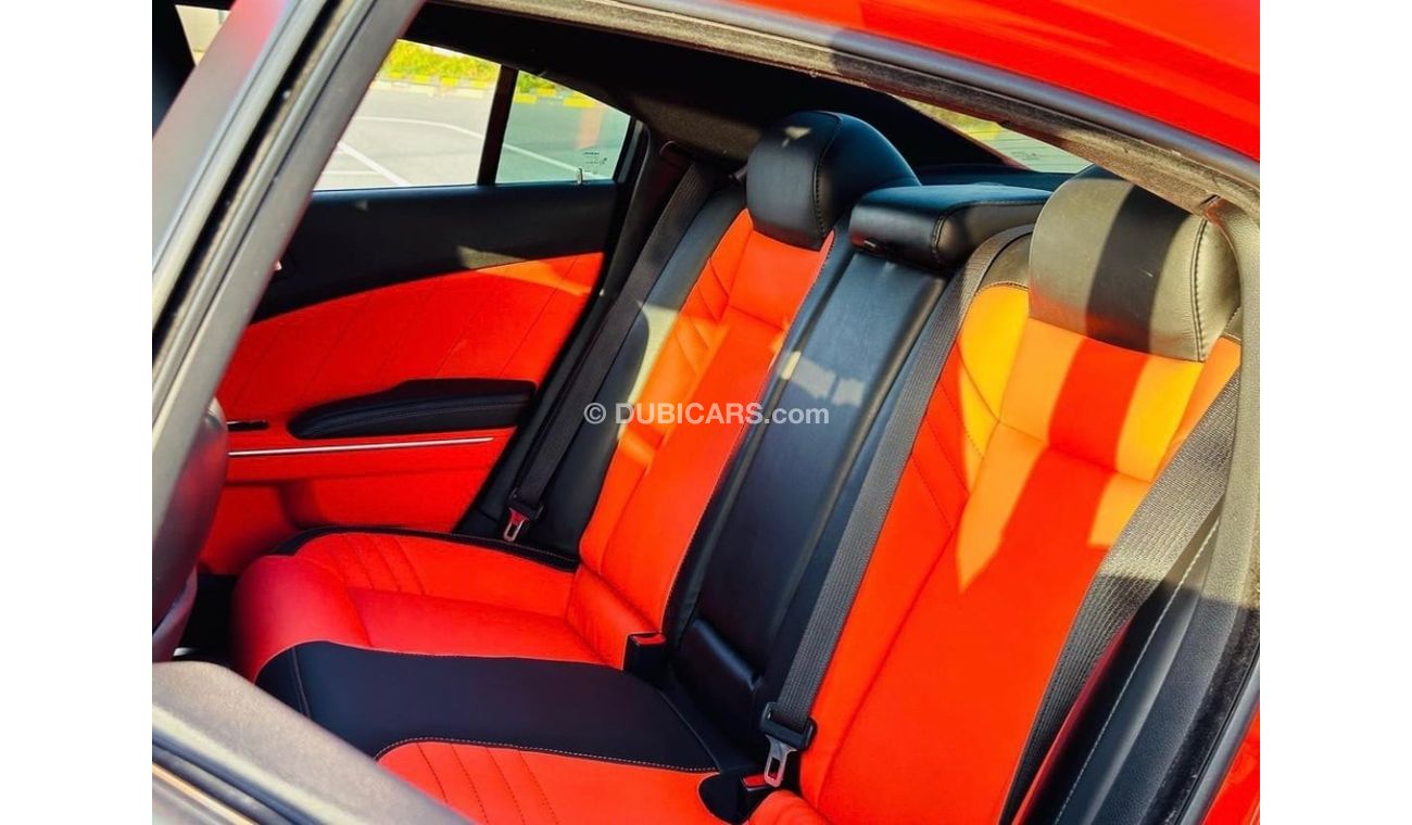 Dodge Charger R/T Road Track DODGE CHARGER RT 5.7 MODEL 2016 FULL OPTION