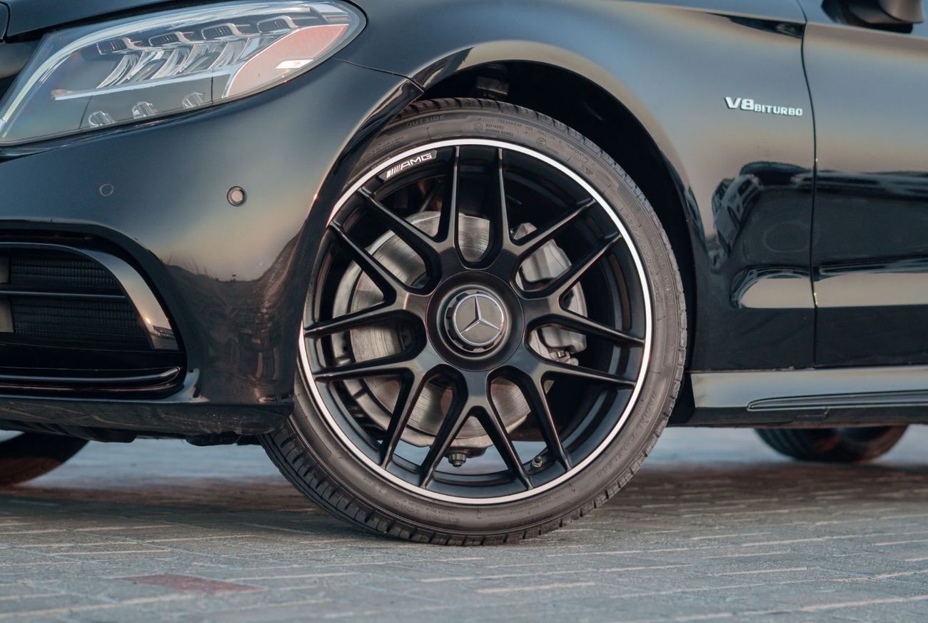 Mercedes-Benz C 300 Coupe SPORT 2.0L COUPE