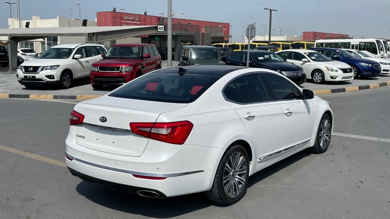 Kia Cadenza EX Deluxe 3.3L PREMIUM 3.3L