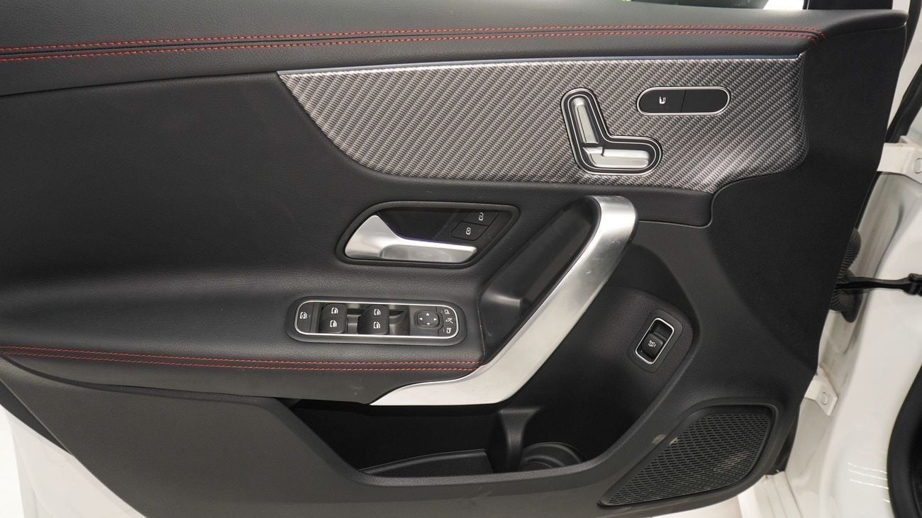 Mercedes-Benz A 200 L MERCEDES BENZ A200 L-SPORT - 1.4L TURBO V4 - 2025