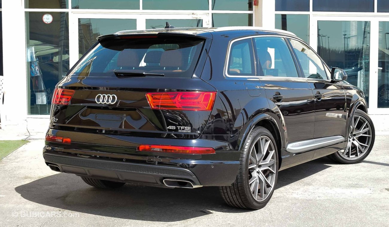 Audi Q7 S-line Luxury Sport 2018 Agency Warranty Full Service History GCC