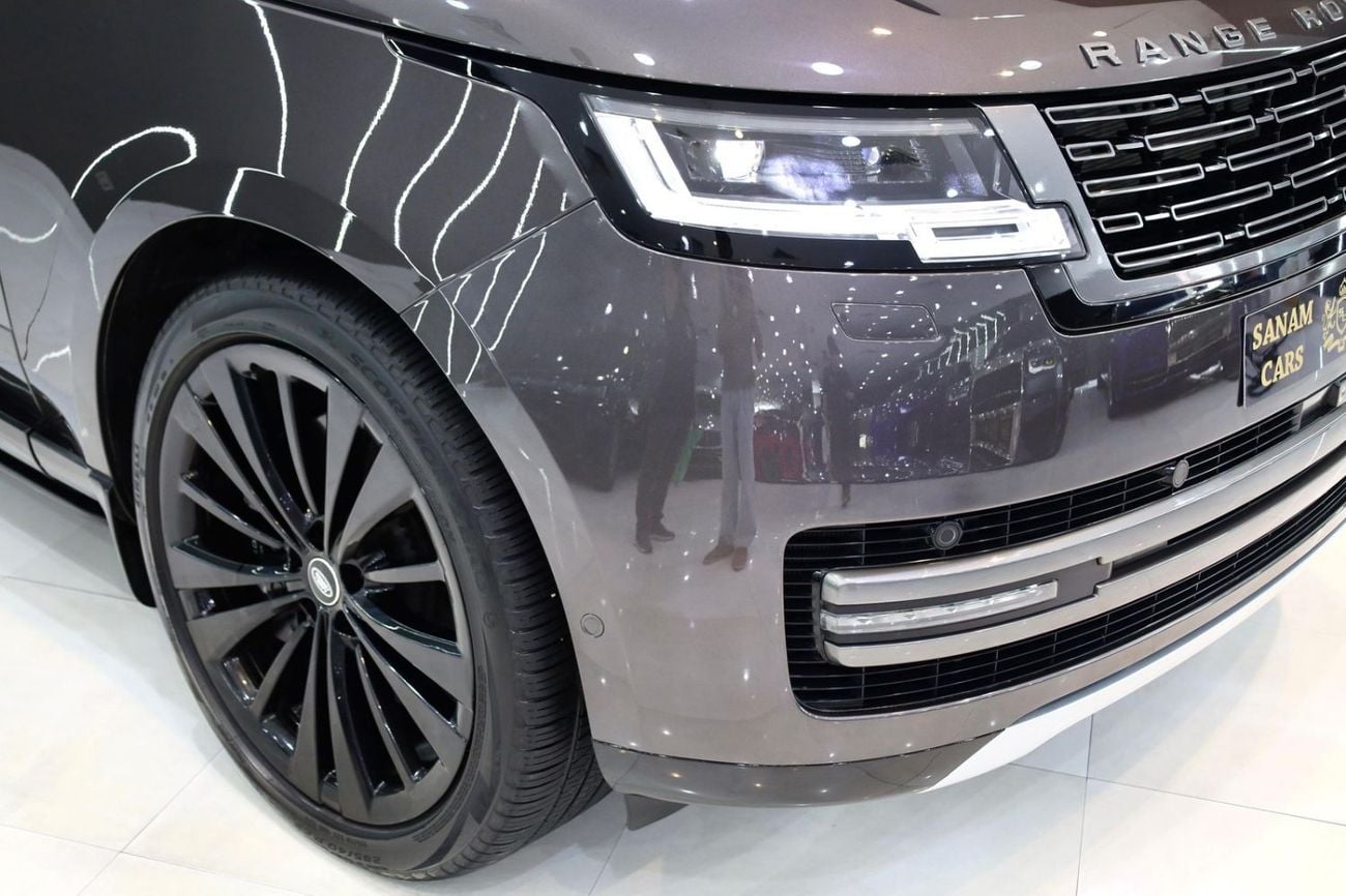 لاند روفر رينج روفر FIRST EDITION P530 2022 Range Rover Vogue P530 First Edition, Rear Entertainment, Deployable Side Steps,Dealer Warranty