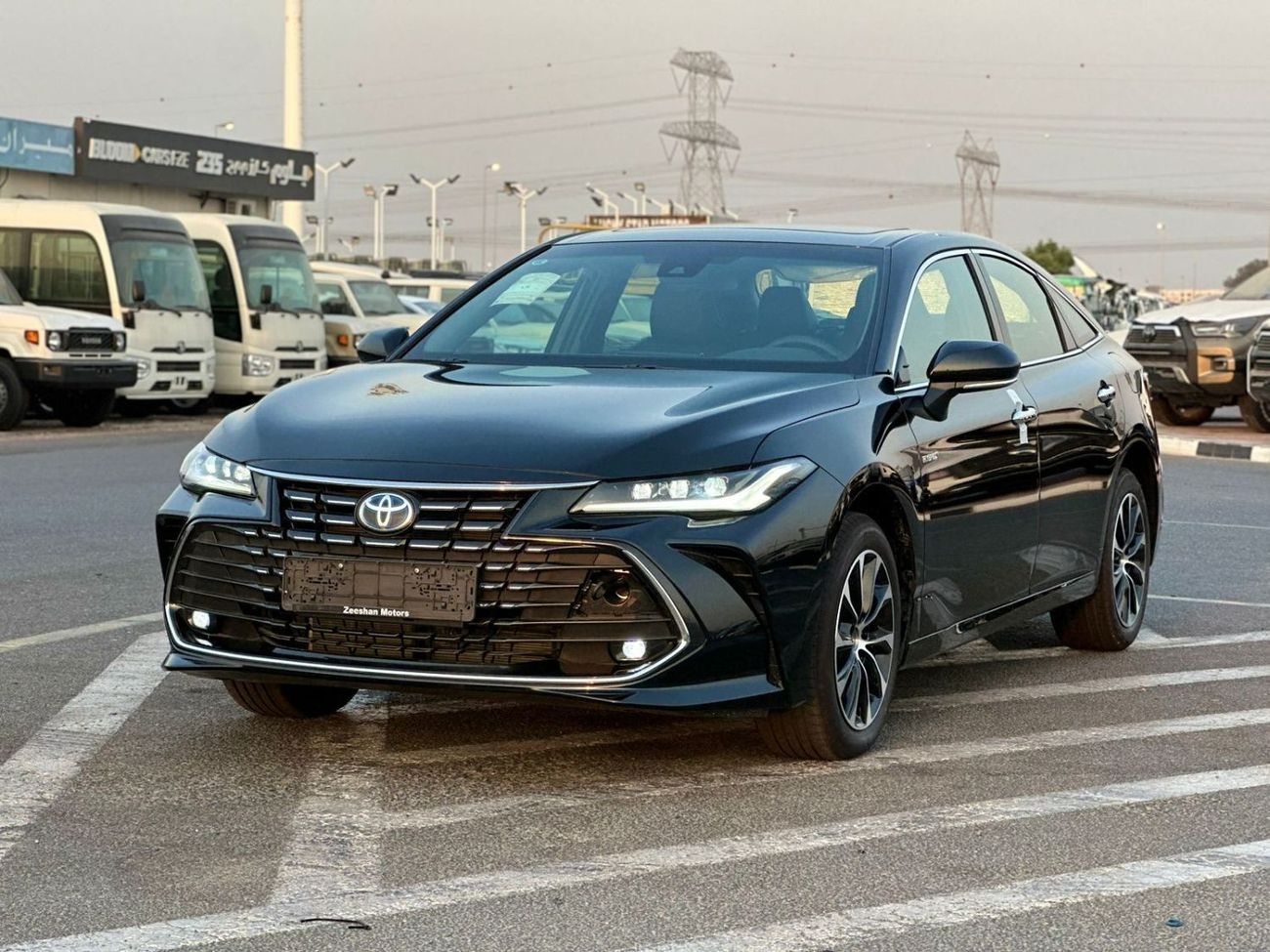 تويوتا افالون TOYOTA AVALON XLE 2.5L HYBRID 2024