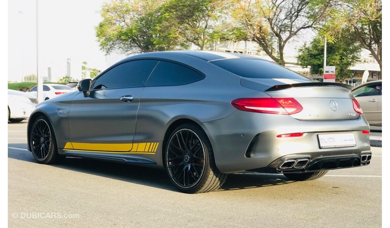 Mercedes-Benz C 63 Coupe S German Spec