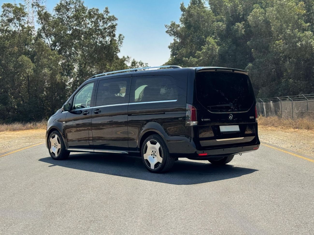 Mercedes-Benz V 300 V300L || Long Wheelbase Luxury Edition || Brand New
