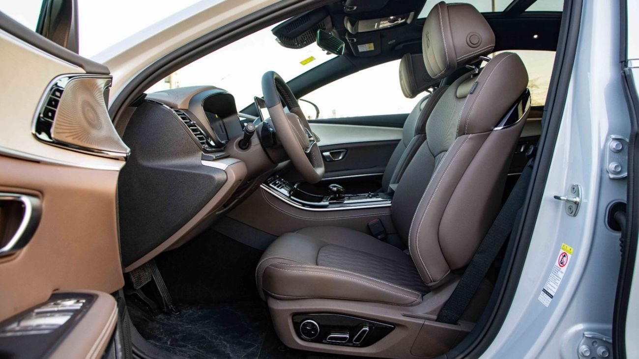 بي واي دي هان DM-i 125KM ELITE SMART DRIVING EDITION | 2025 | Ready Stock Limited QTY