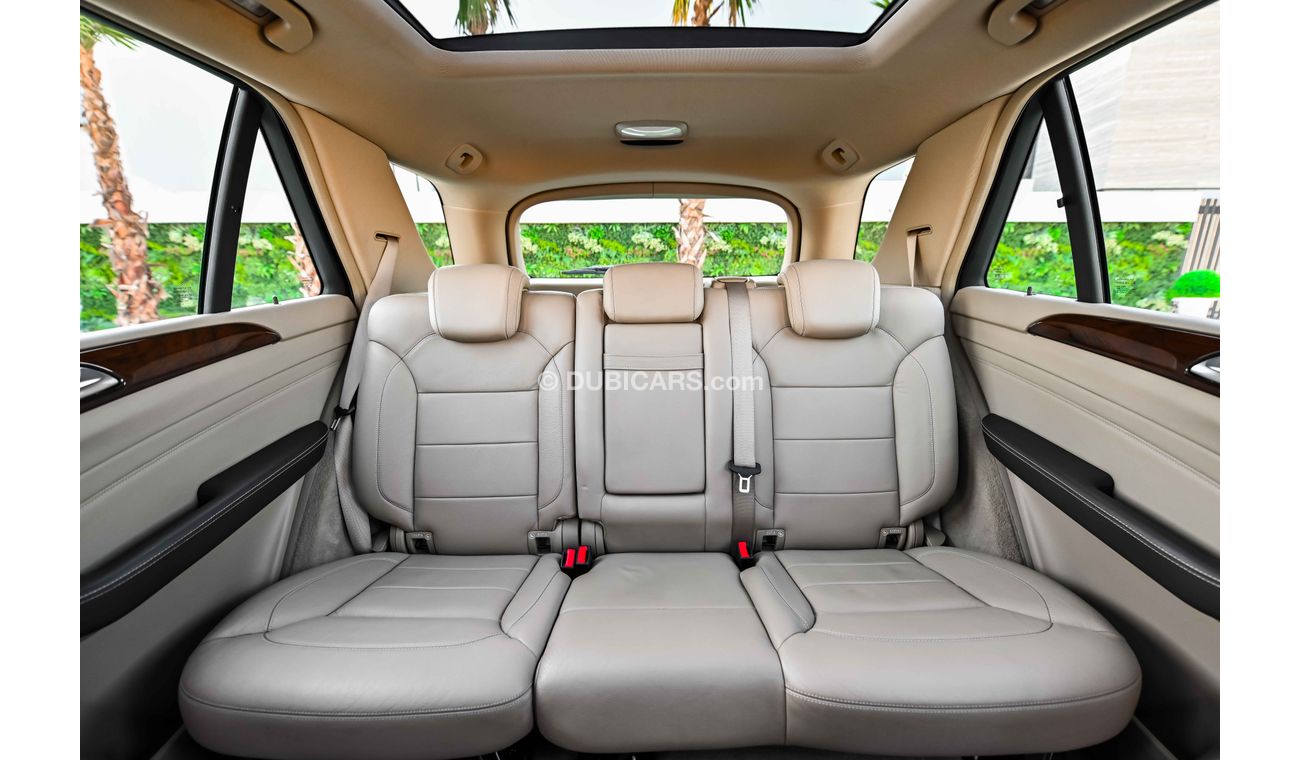 Mercedes-Benz ML 400 | 2,016 P.M (4 years) | 0% Downpayment | Impeccable Condition