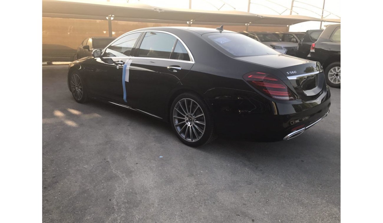 Mercedes-Benz S 560