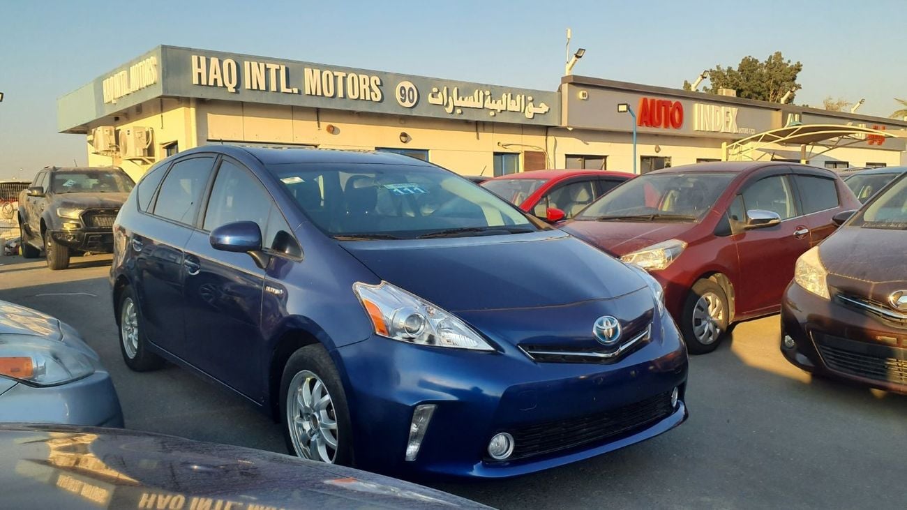 Toyota Prius Prius Alpha 7 Seater Orignal LHD
