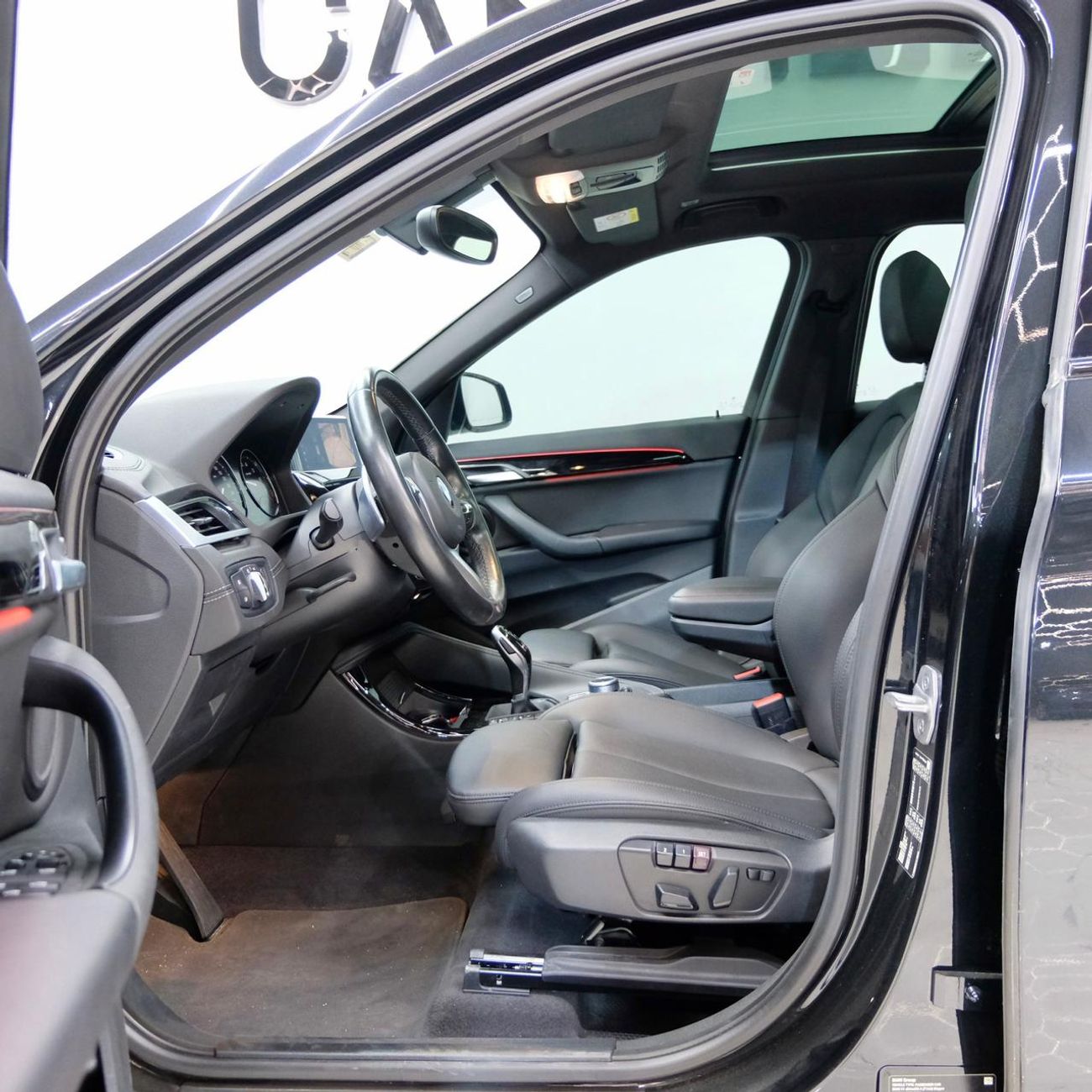 بي أم دبليو X1 AED 2,409 P.M l 0% Down Payment l M Sport l Service Contract Valid till 80,000 kms or 18/09/2026